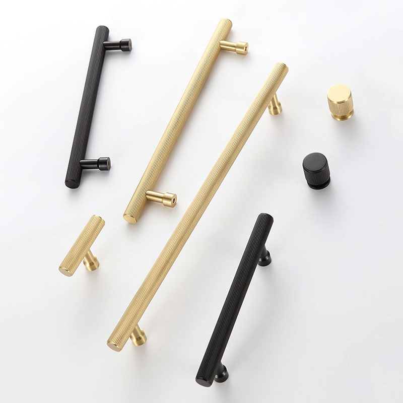 Restoration Hardware Furniture Used - Puxadores de Barra para Móveis em