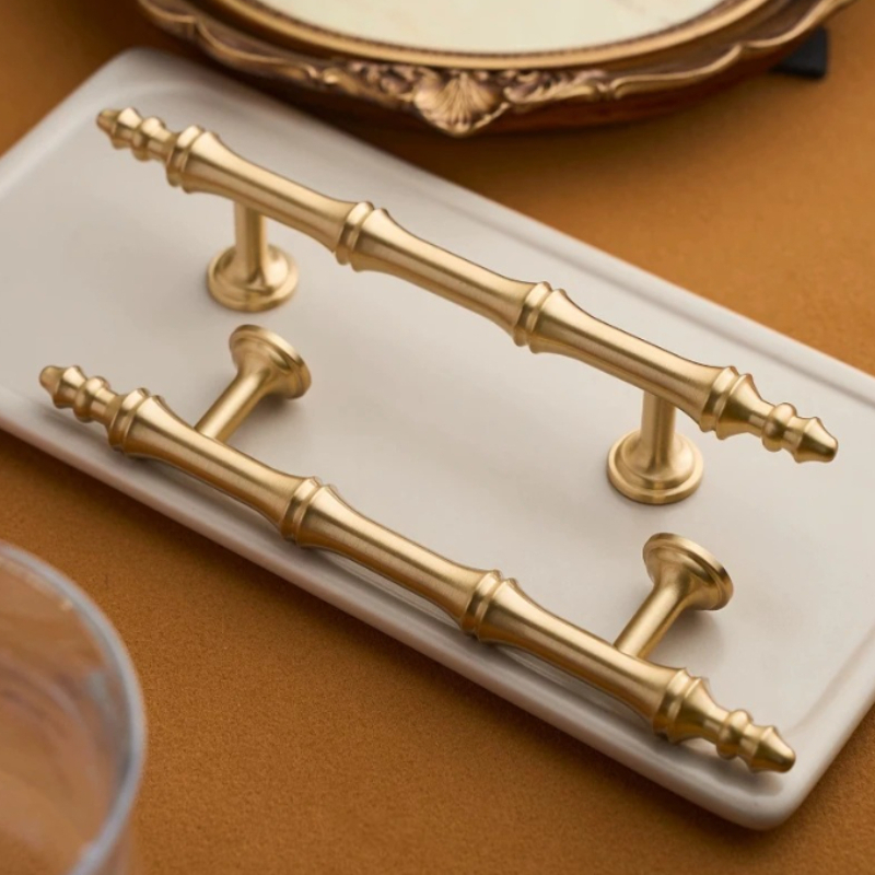Puxadores de Armário Retrô Chi - Furniture Hardware High End avaliação e preço