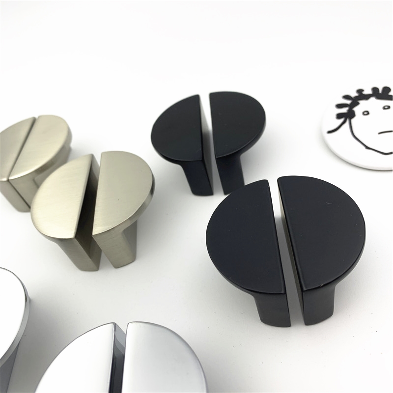 Lch 32mm semicircular sólido l - Restoration Hardware Furniture Used avaliação e preço