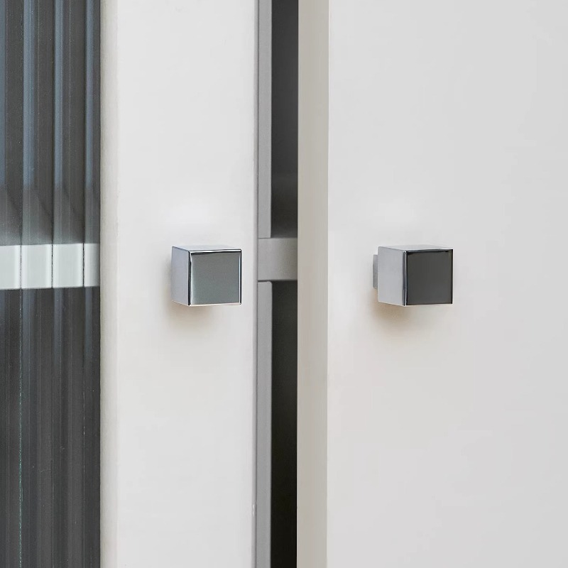 Puxador de Armário Moderno de  - Furniture Hardware High End avaliação e preço